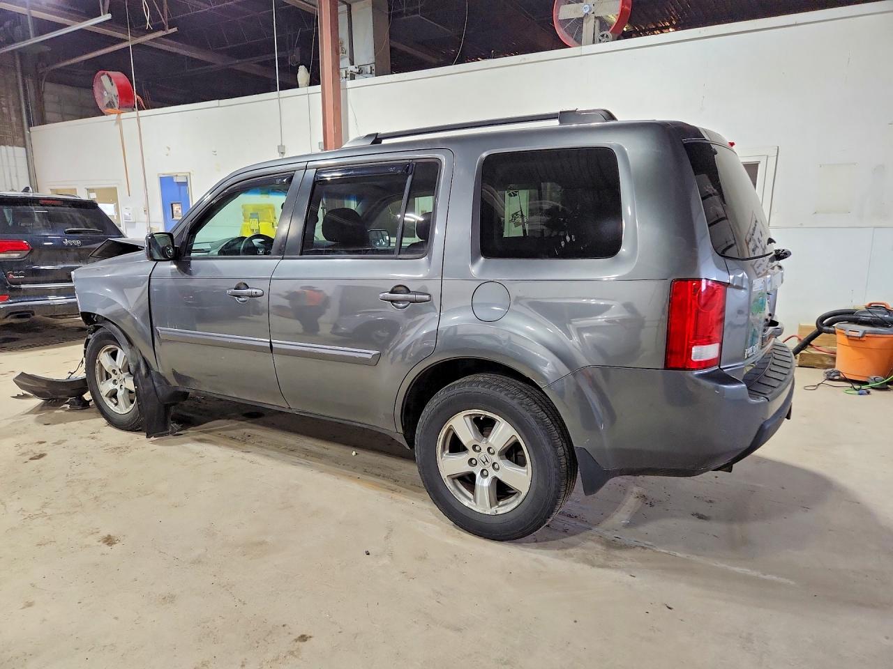 HONDA PILOT 2010 — 3