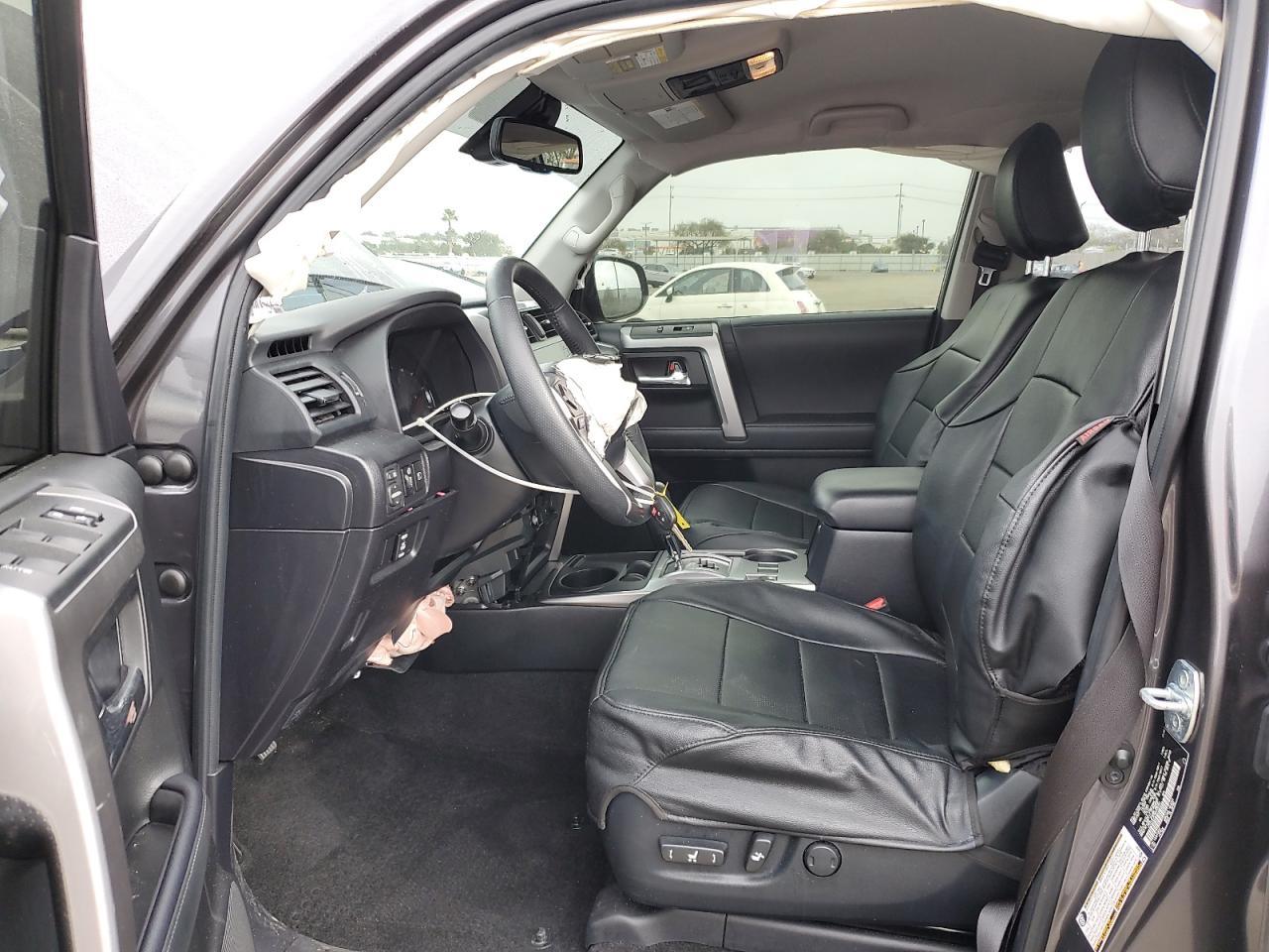 TOYOTA 4RUNNER 2021 — 8