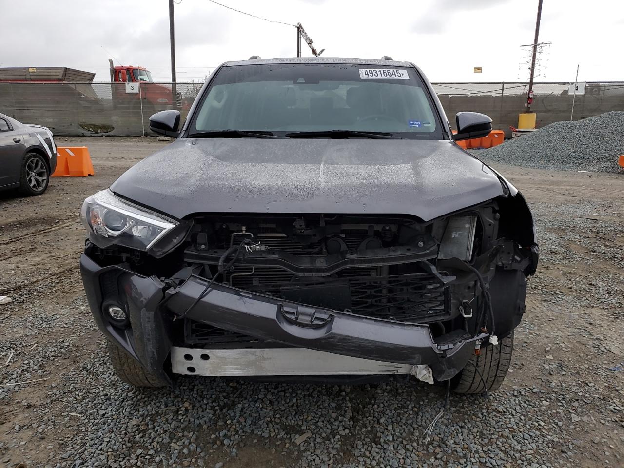 TOYOTA 4RUNNER 2021 — 6