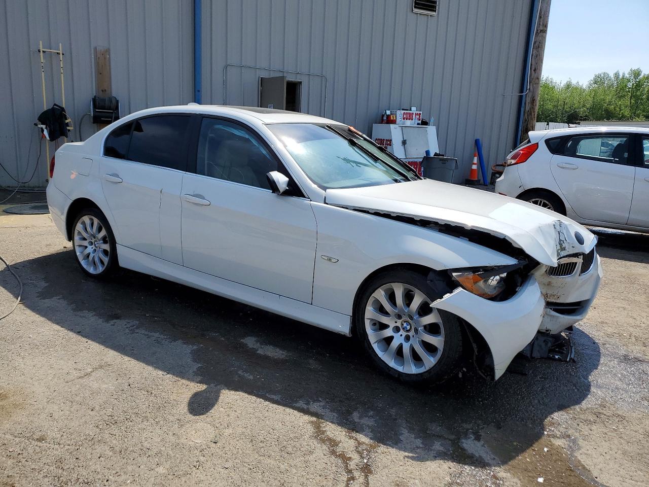 2006 BMW 330 I