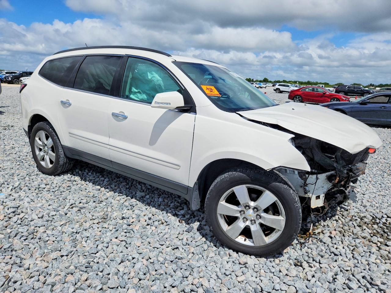 CHEVROLET TRAVERSE 2013 — 5