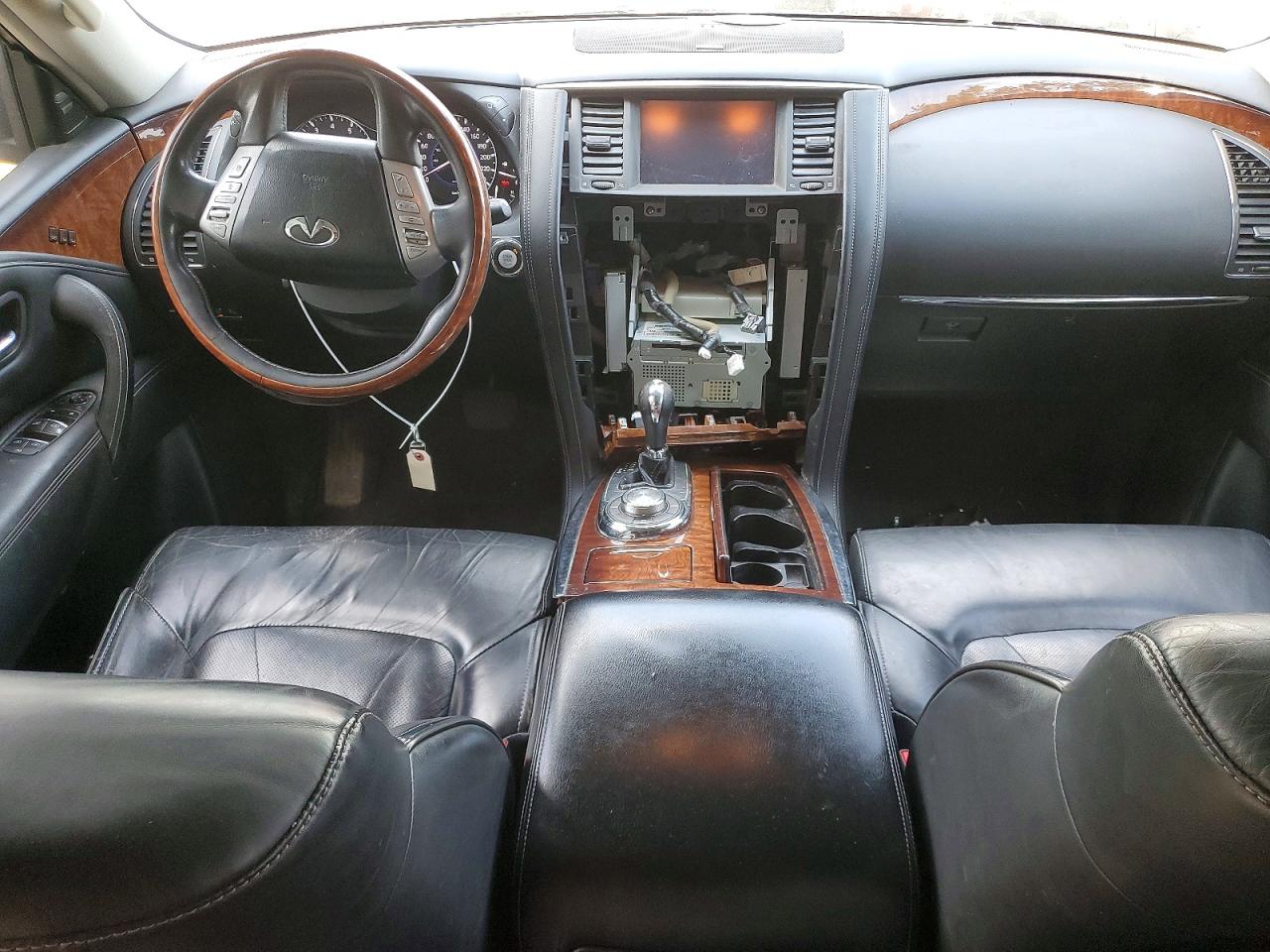 INFINITI QX80 2015 — 9