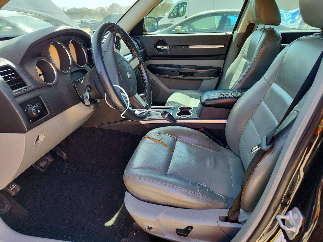 DODGE CHARGER 2010 — 8