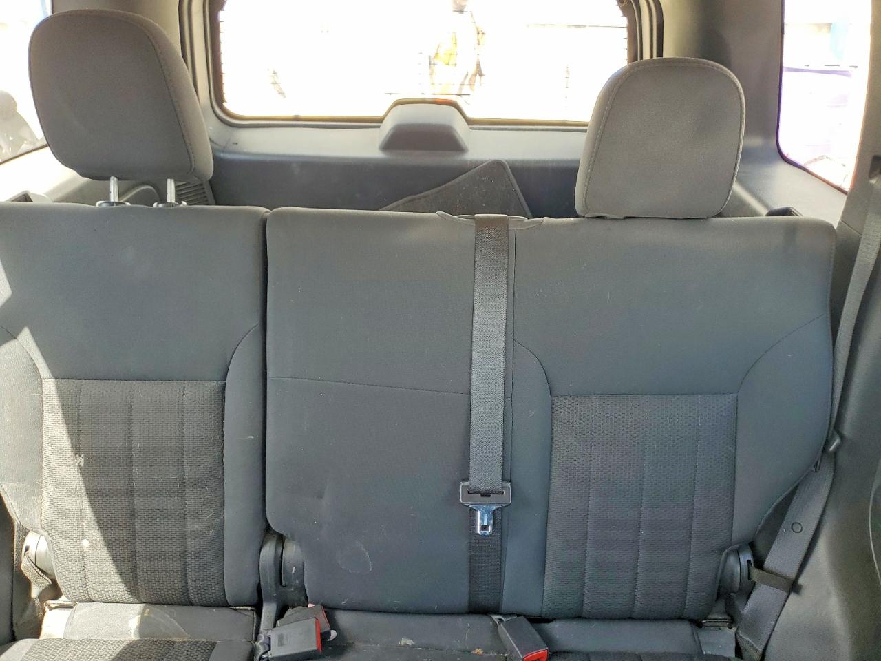 JEEP LIBERTY 2011 — 11