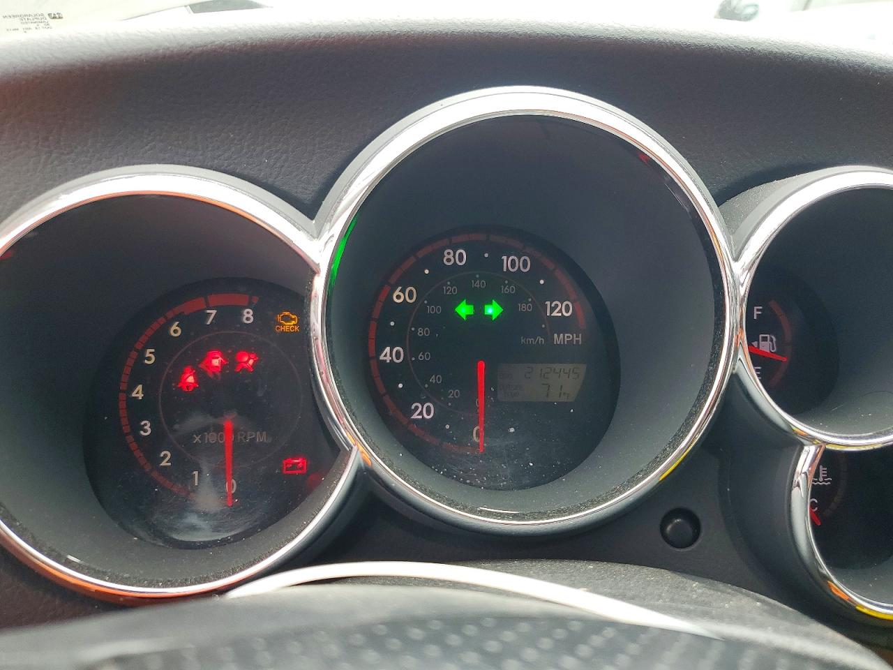 TOYOTA COROLLA MATRIX 2005 — 10