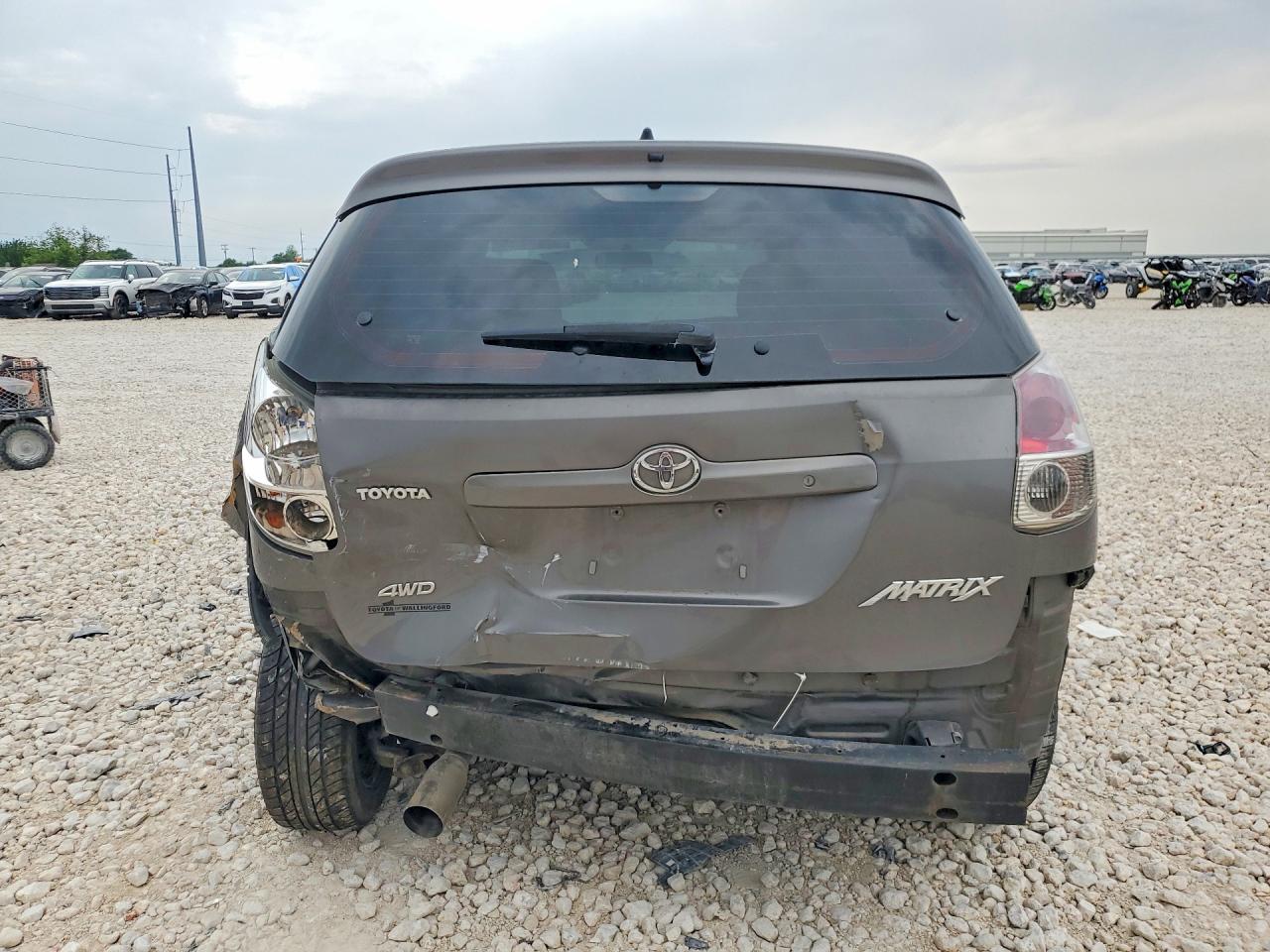 TOYOTA COROLLA MATRIX 2005 — 7