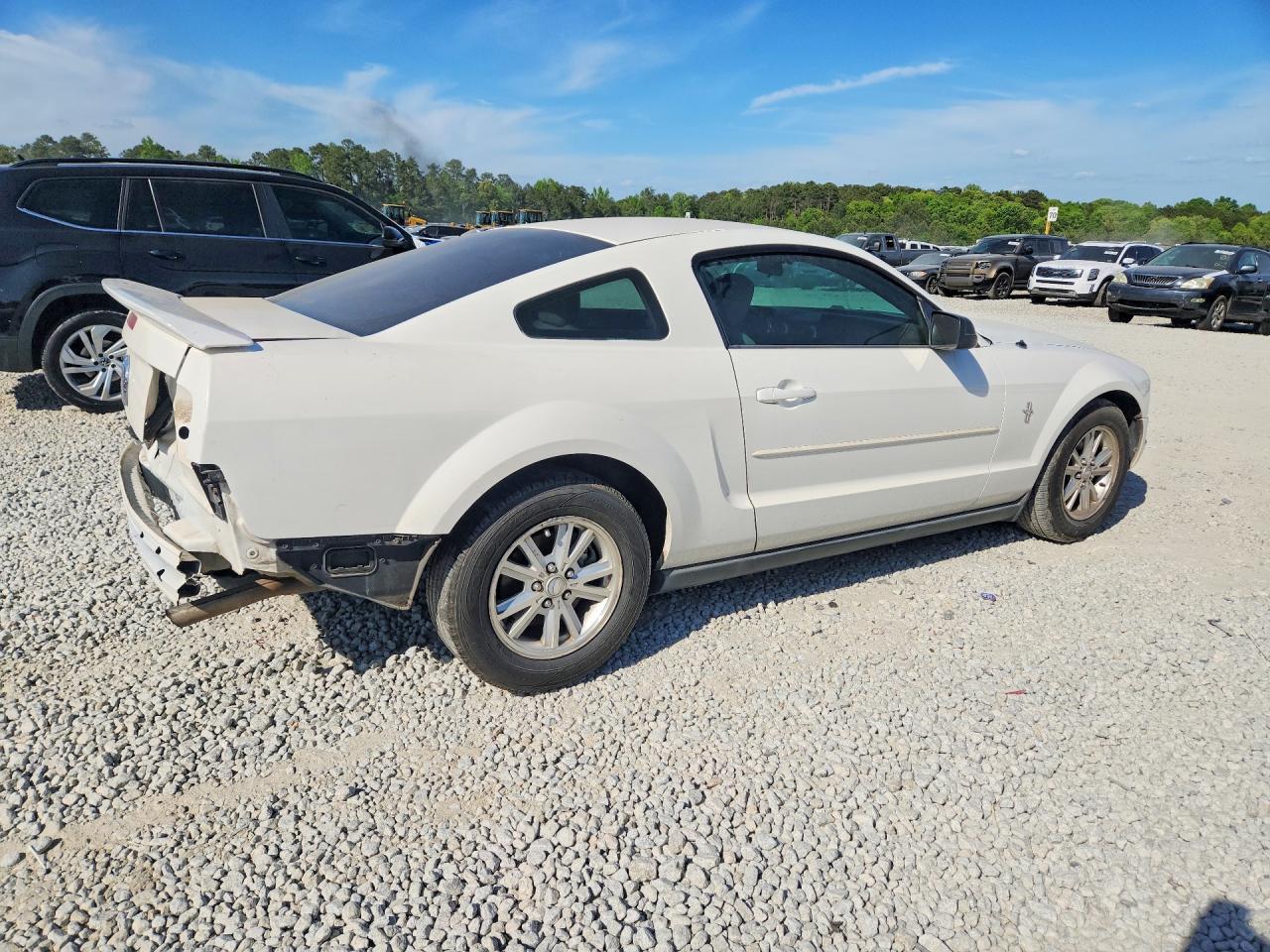 FORD MUSTANG 2008 — 4