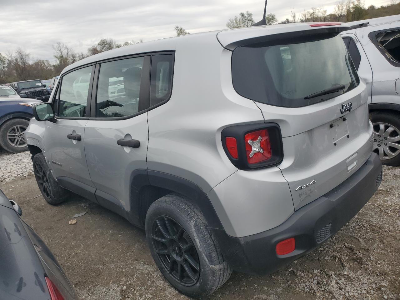 JEEP RENEGADE 2019 — 3