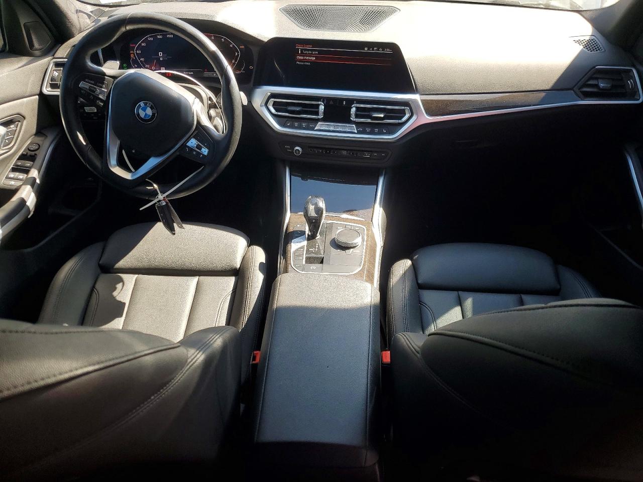 BMW 330XI 2020 — 9