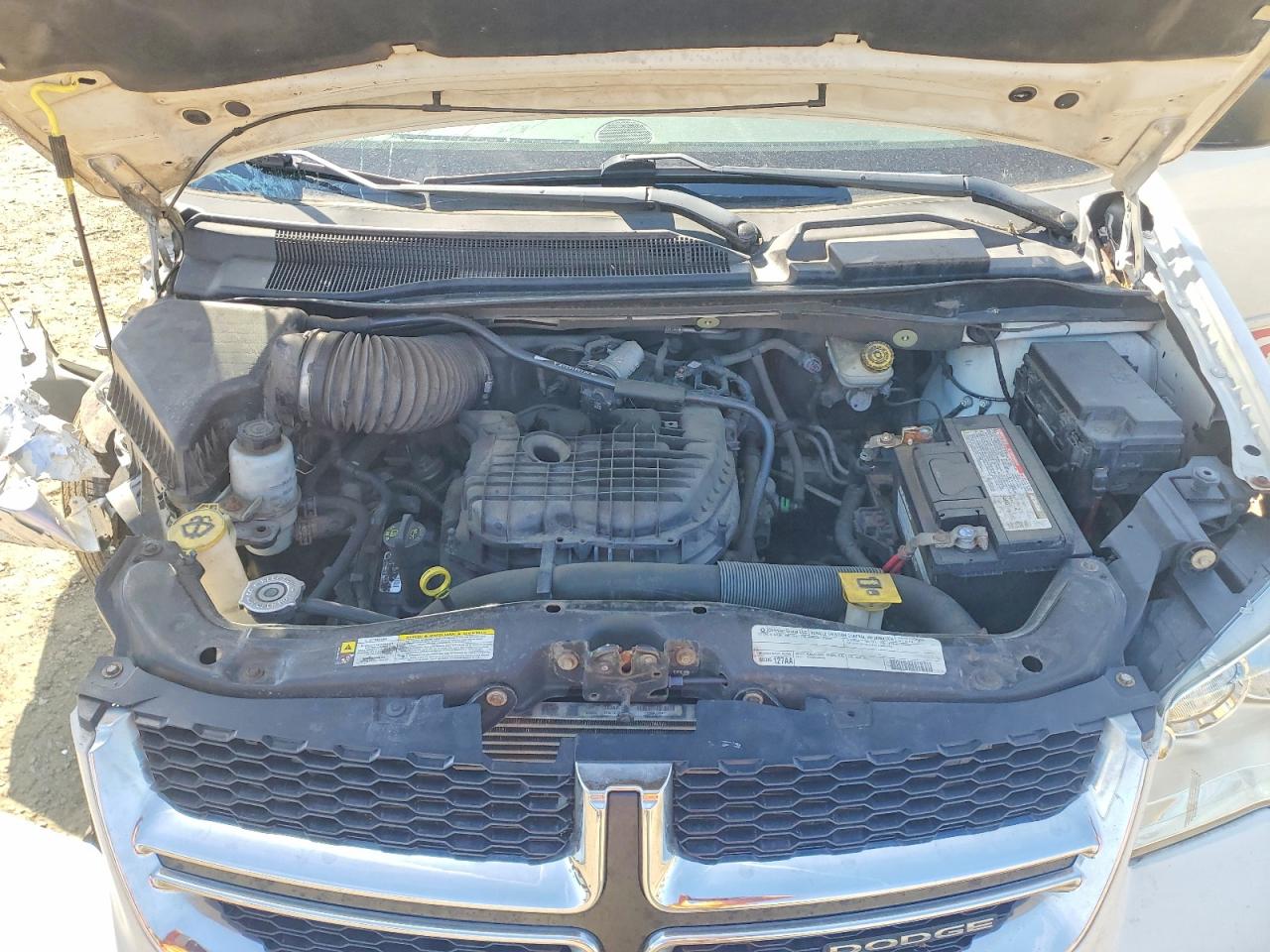 DODGE GRAND CARAVAN 2011 — 13