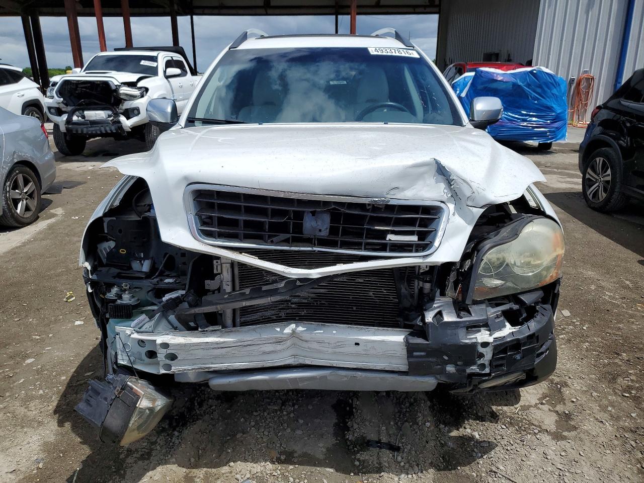 VOLVO XC90 2010 — 6