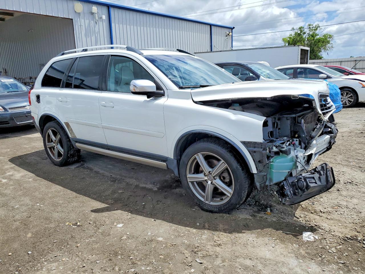 VOLVO XC90 2010 — 5