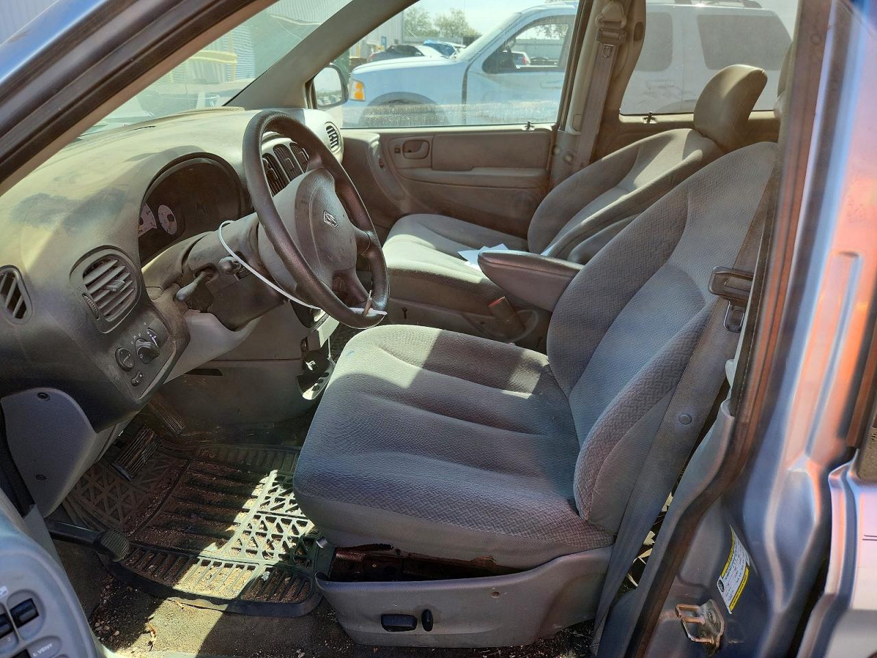 DODGE GRAND CARAVAN 2005 — 8