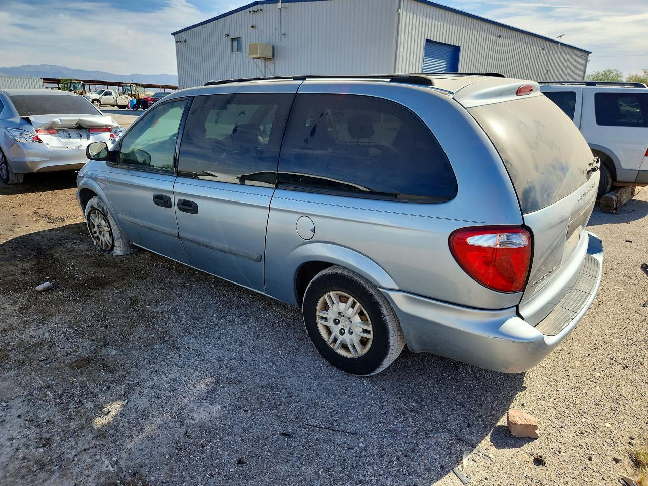 DODGE GRAND CARAVAN 2005 — 3