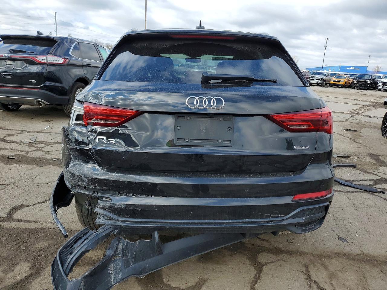 AUDI Q3 2021 — 7