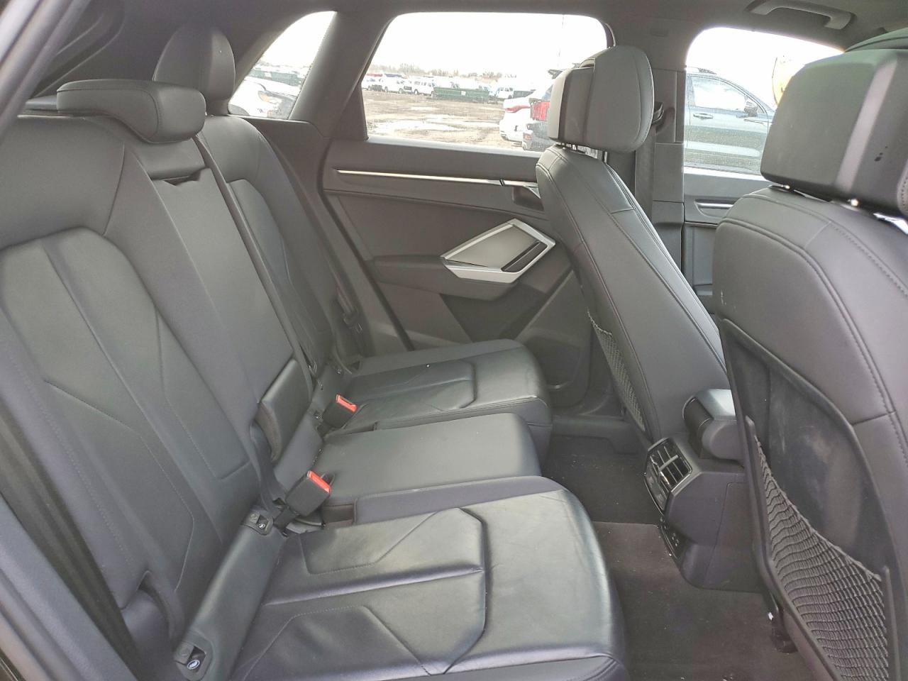 AUDI Q3 2021 — 12