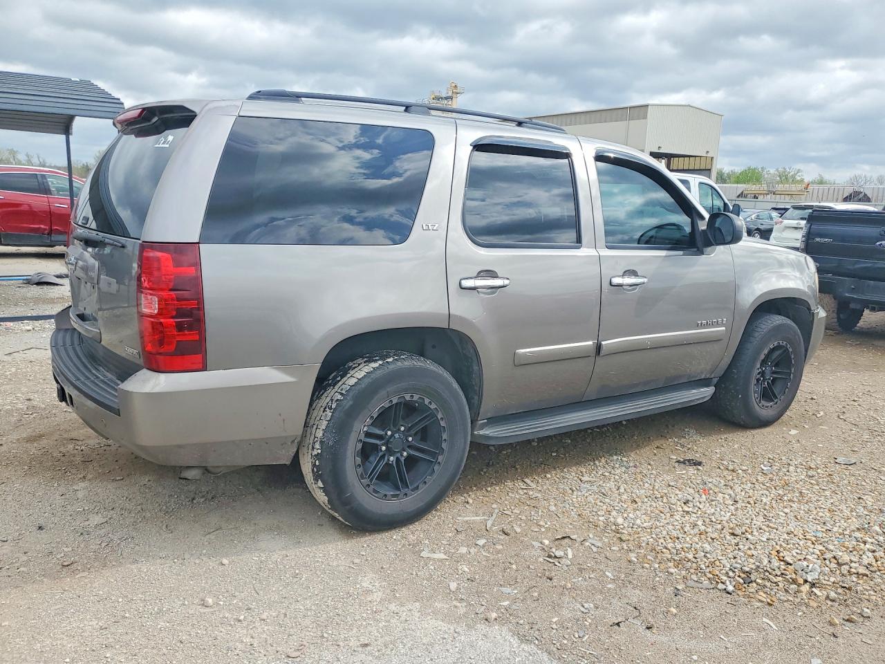 CHEVROLET TAHOE 2008 — 4