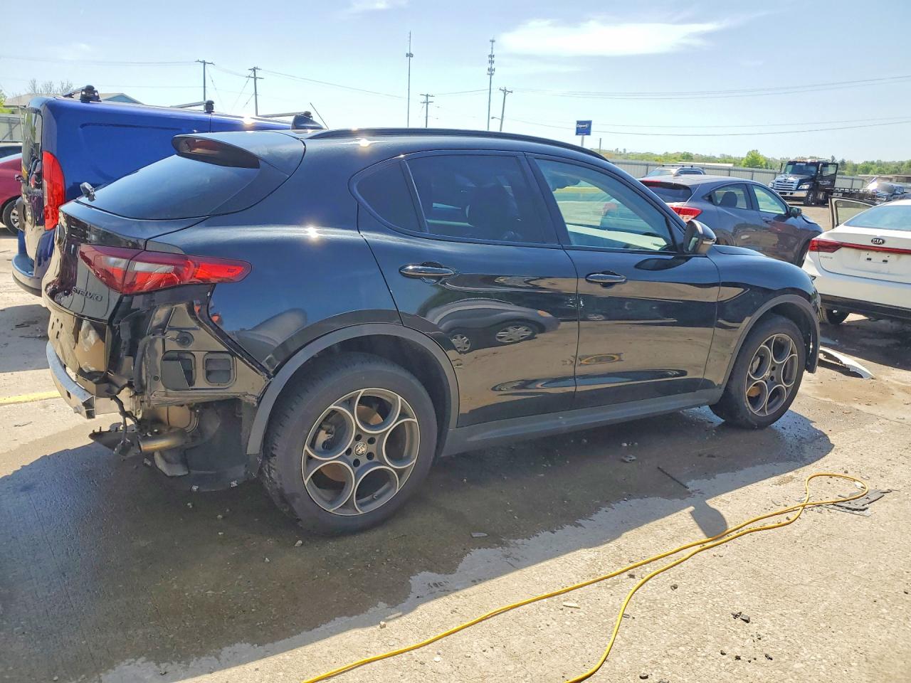 ALFA ROMEO STELVIO 2021 — 4
