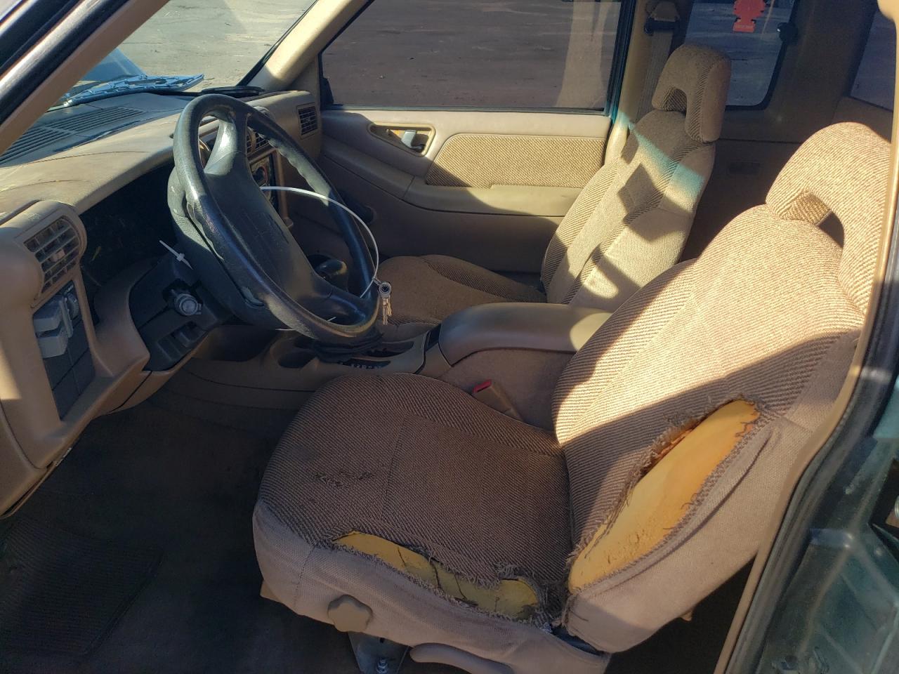 CHEVROLET S TRUCK 1997 — 8