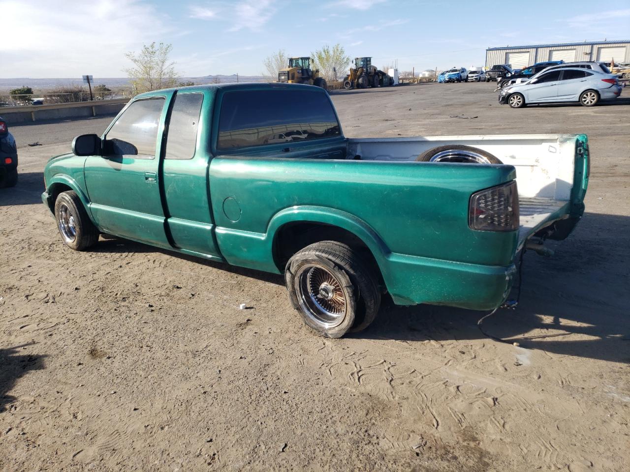 CHEVROLET S TRUCK 1997 — 3