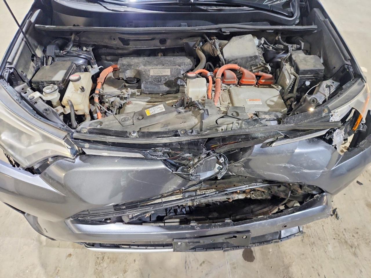 TOYOTA RAV4 HV 2016 — 13