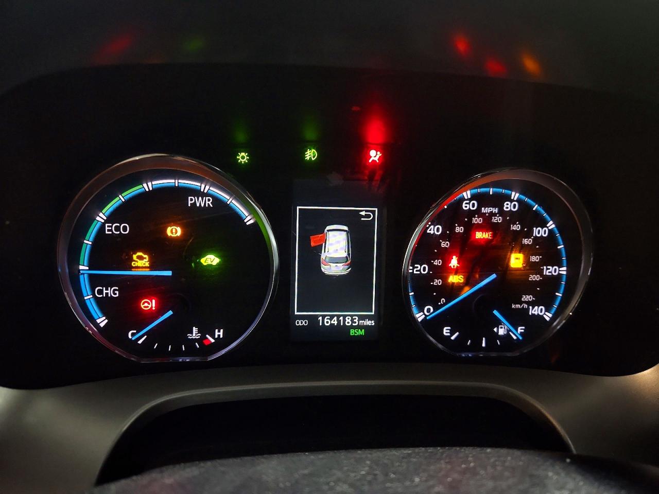 TOYOTA RAV4 HV 2016 — 10