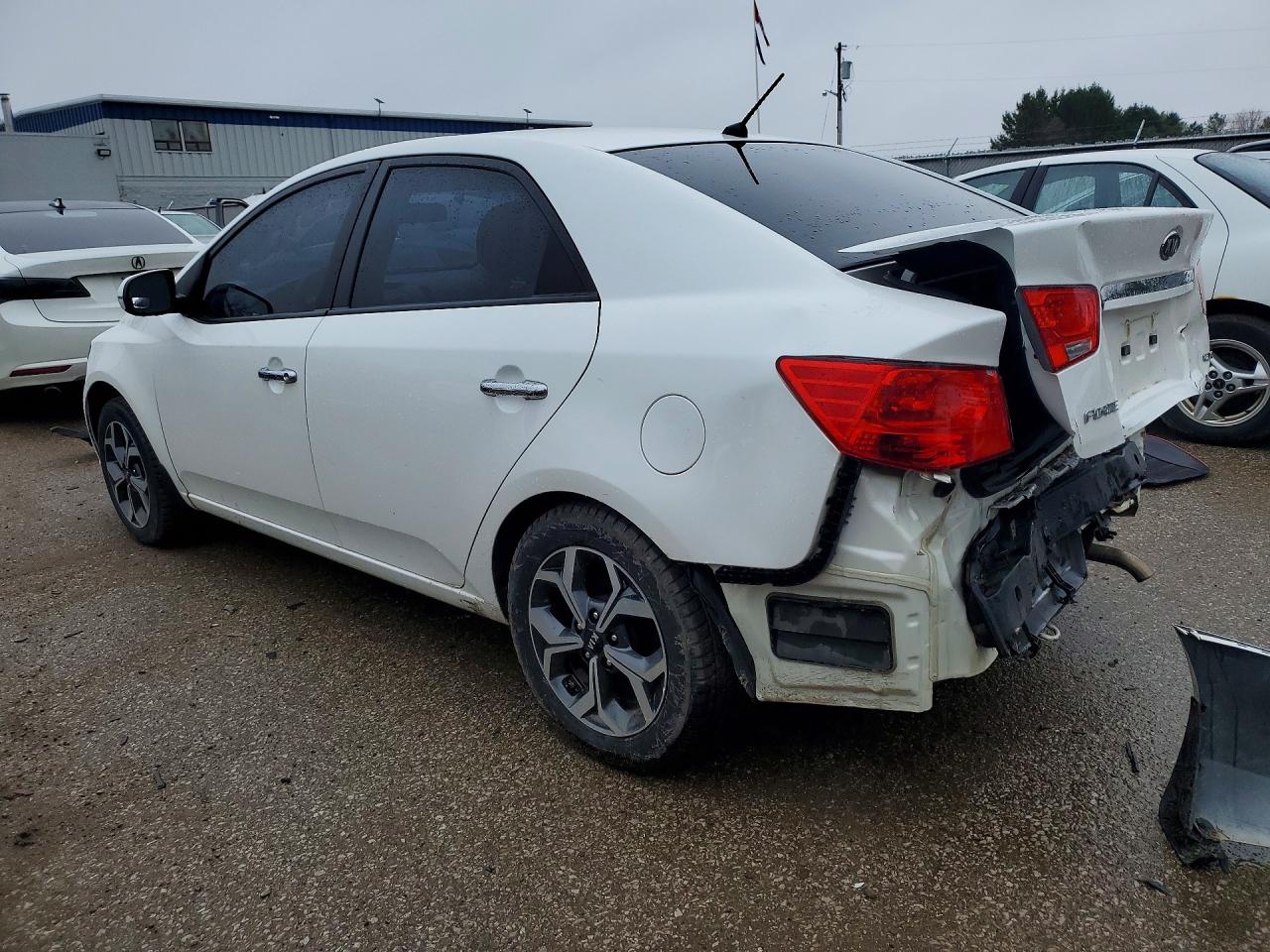 KIA FORTE 2012 — 3