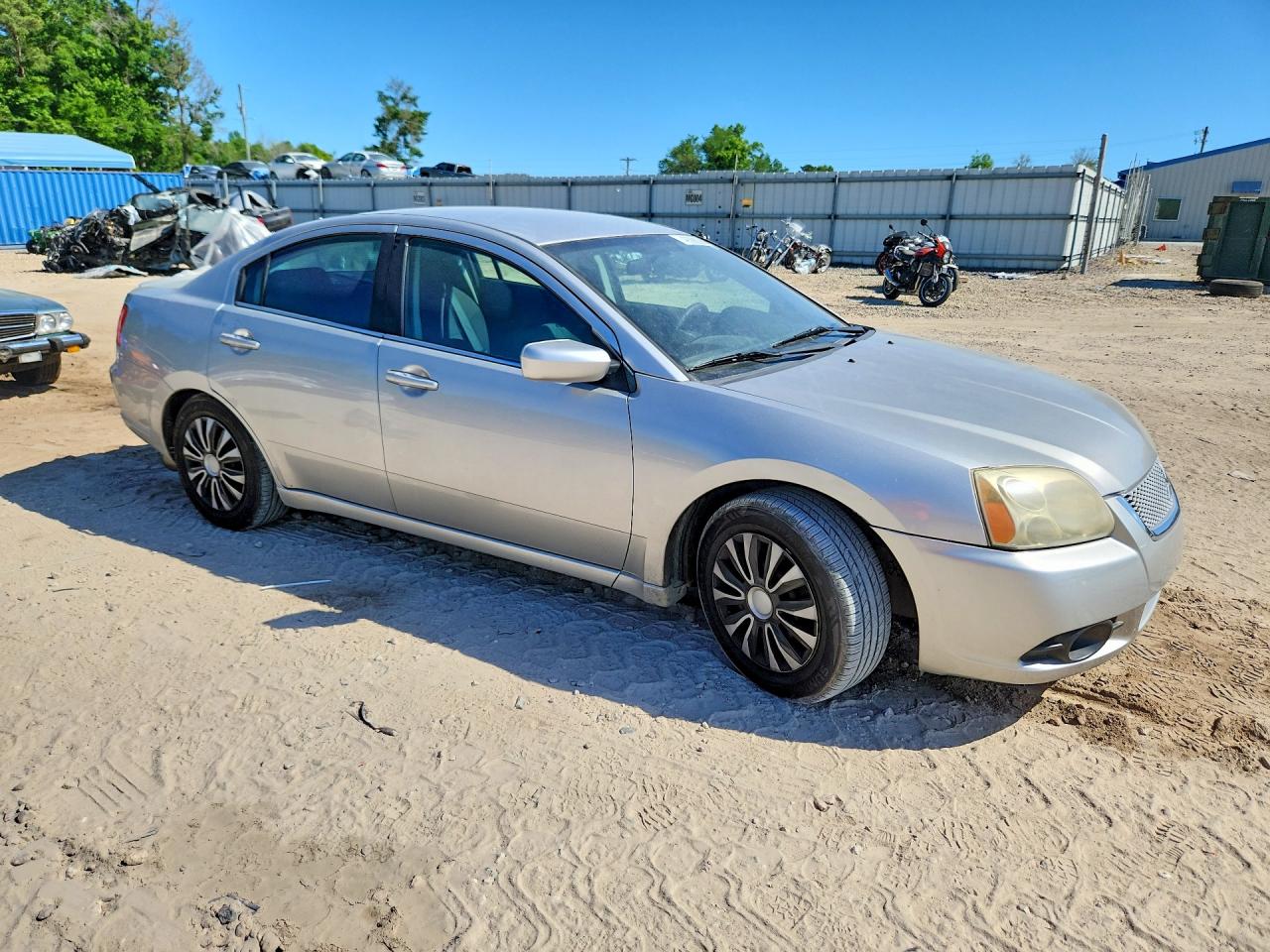 MITSUBISHI GALANT 2012 — 5