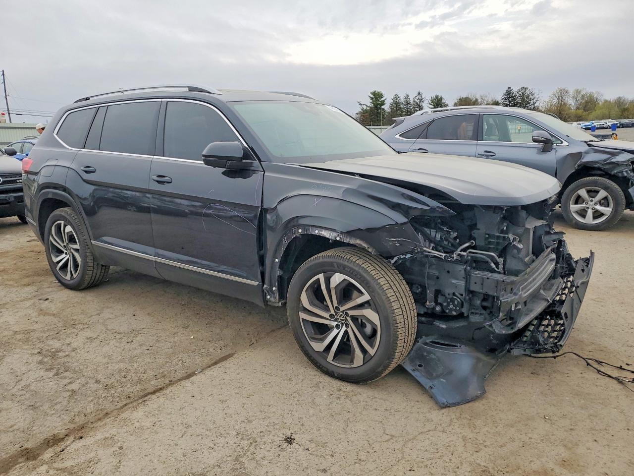VOLKSWAGEN ATLAS 2021 — 5