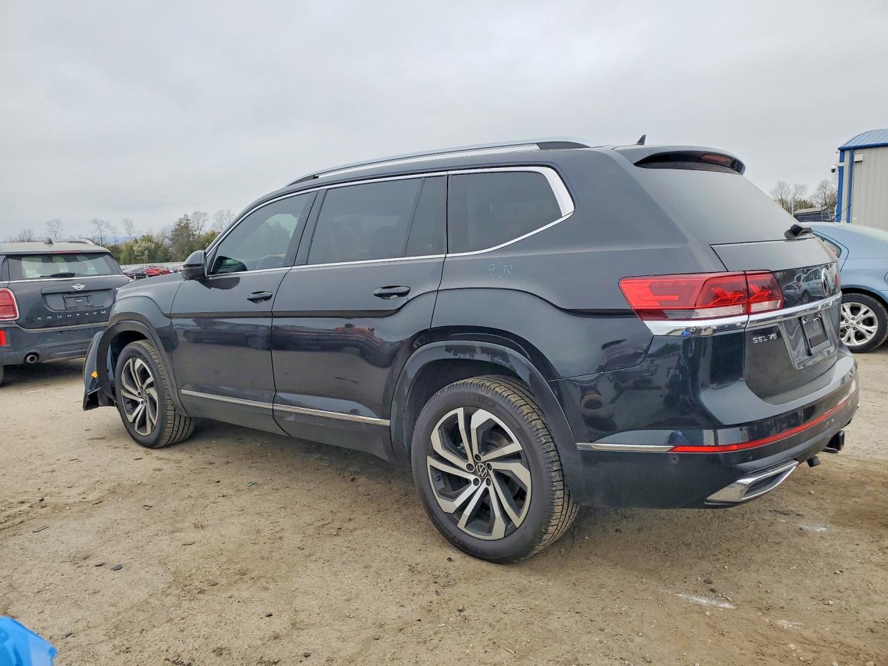 VOLKSWAGEN ATLAS 2021 — 3