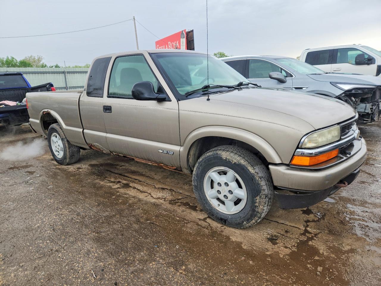 2003 CHEVROLET S TRUCK S10