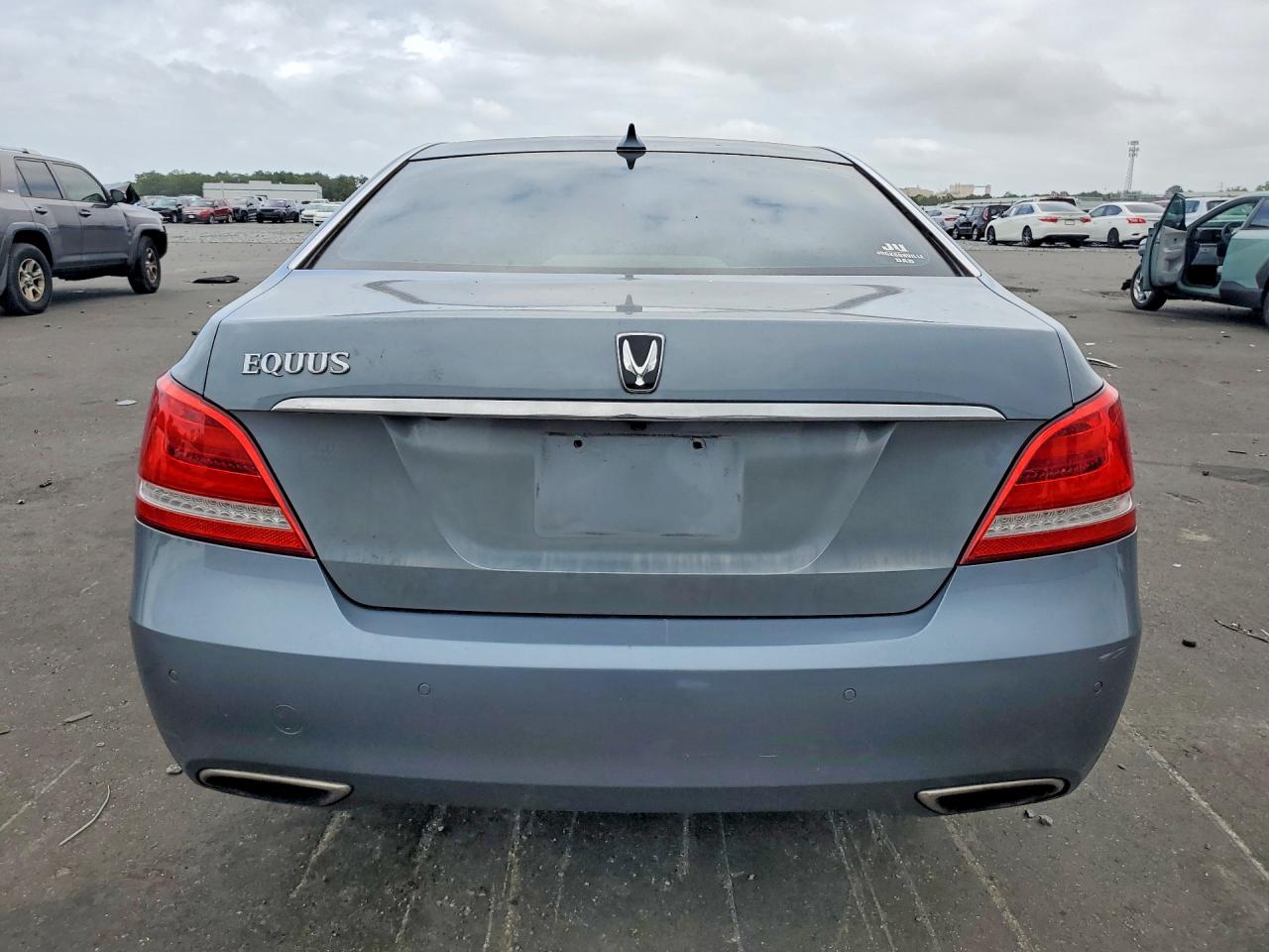 HYUNDAI EQUUS 2014 — 7