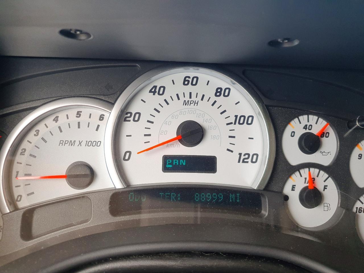 HUMMER H2 2003 — 10
