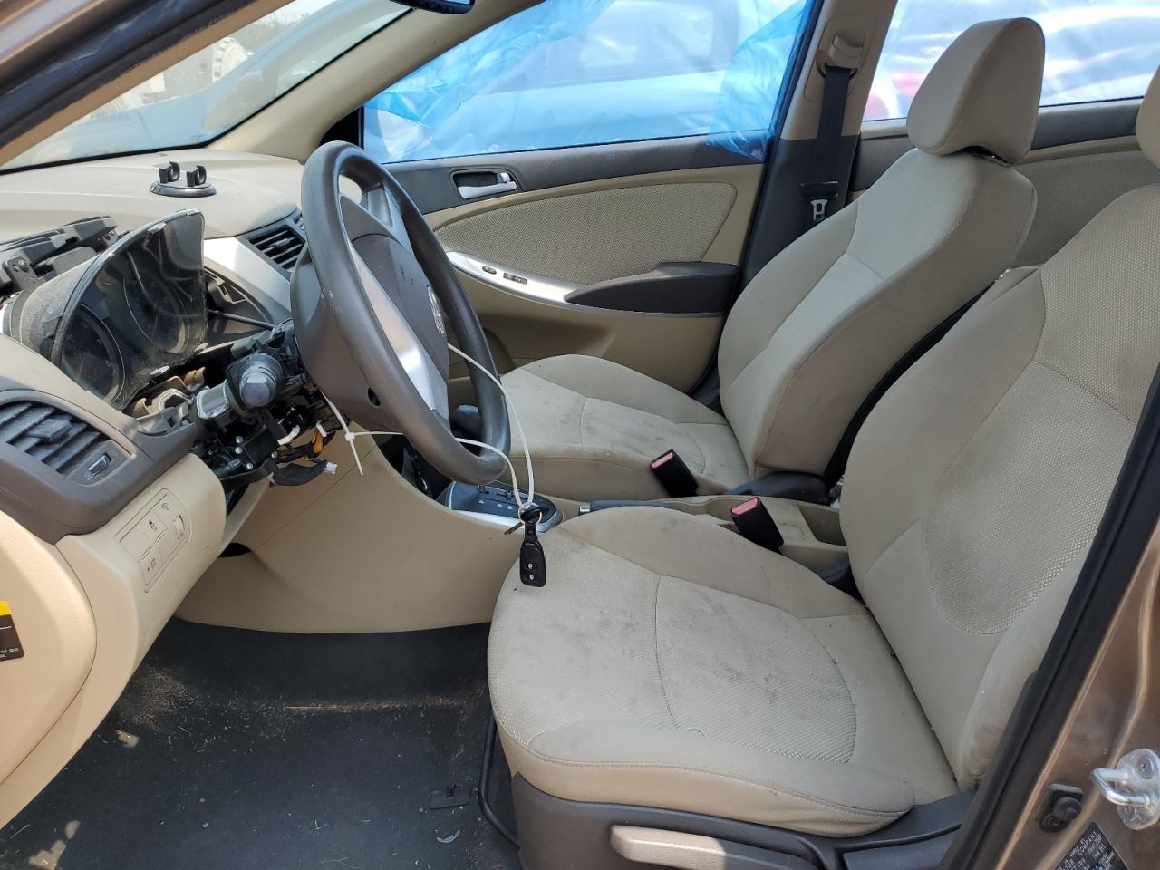 HYUNDAI ACCENT 2013 — 8