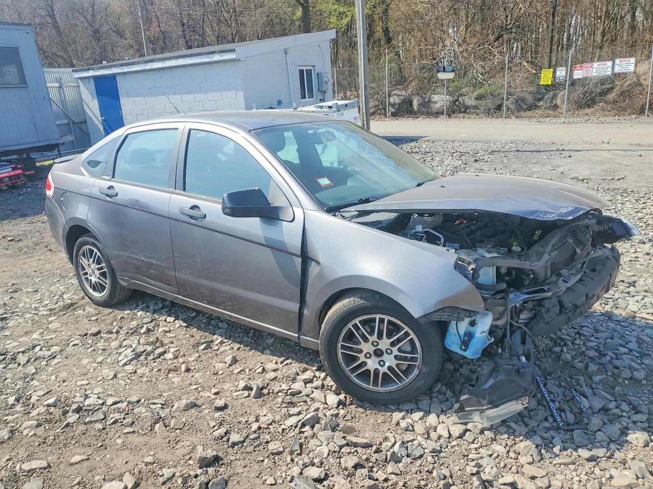 FORD FOCUS 2011 — 5