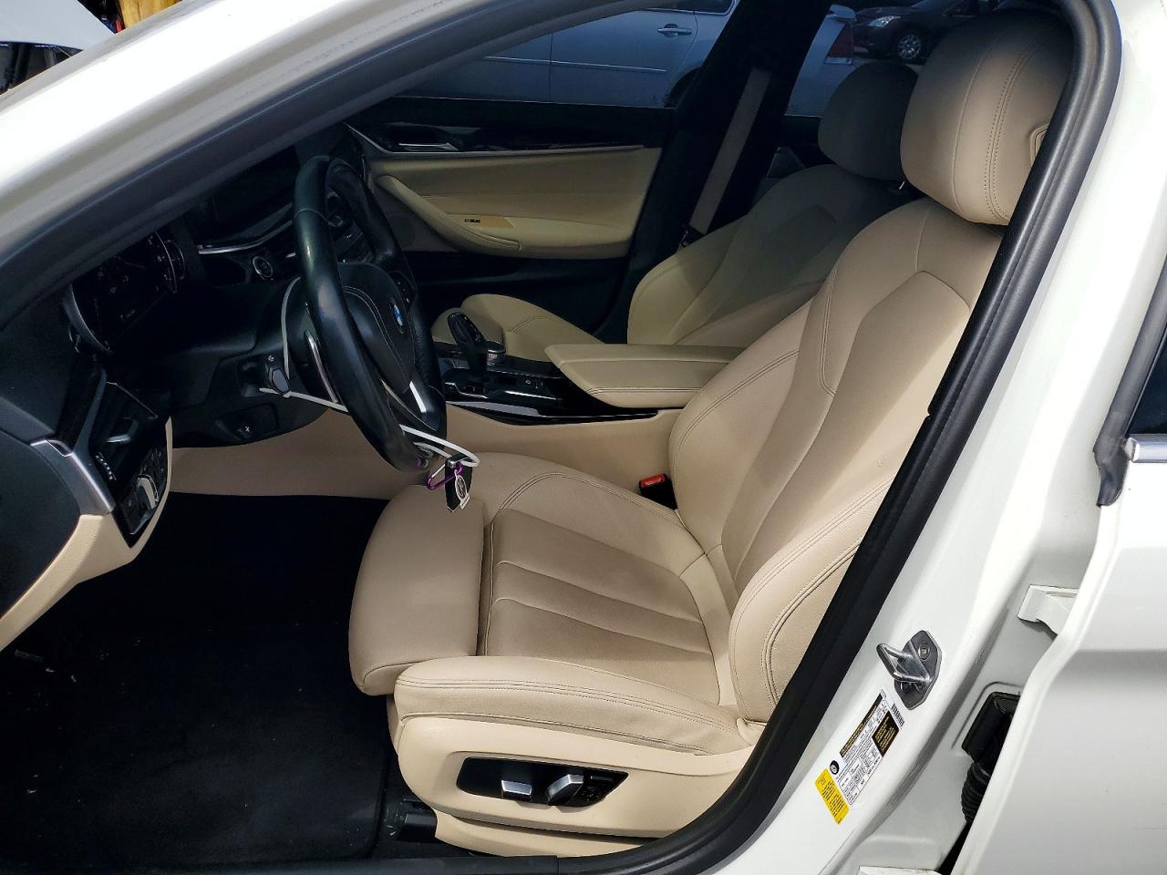 BMW 530 2018 — 8