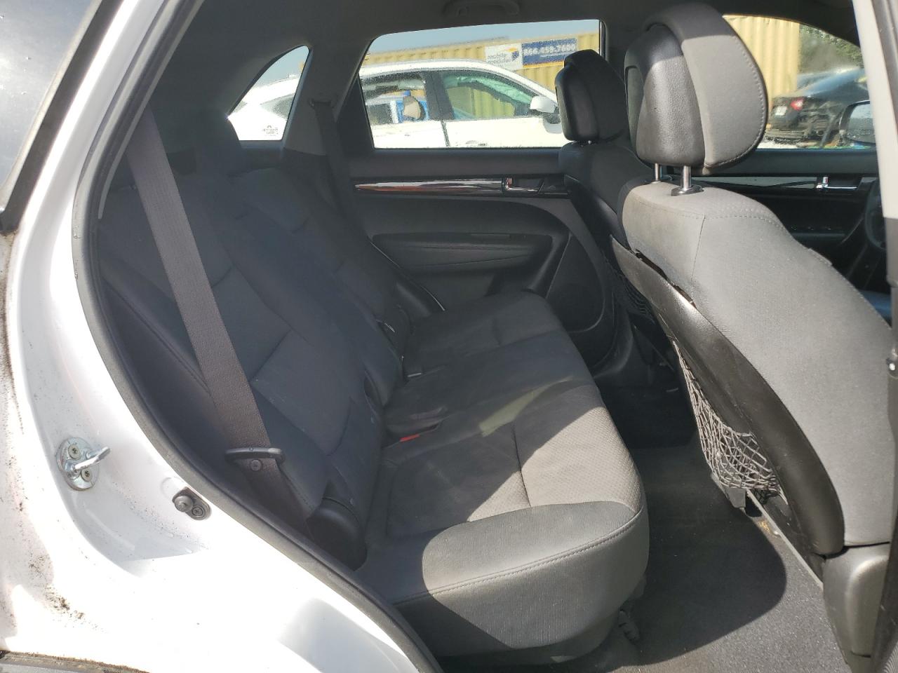 KIA SORENTO 2012 — 12