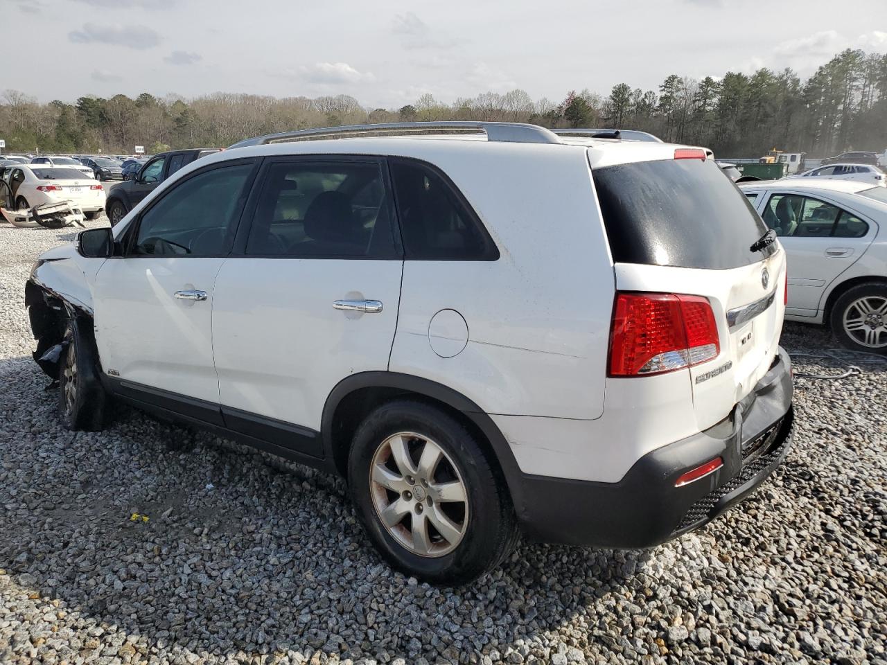 KIA SORENTO 2012 — 3