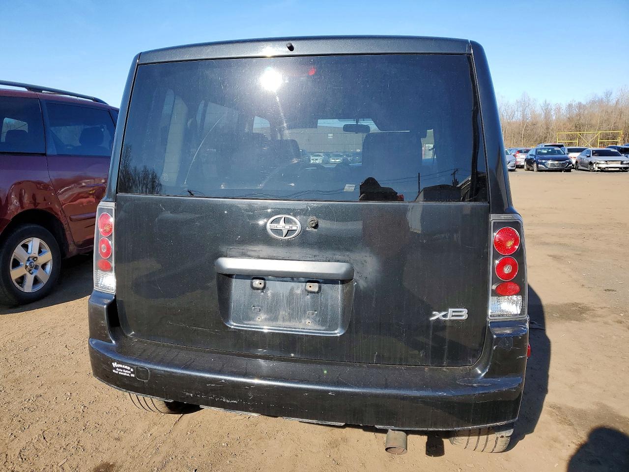 TOYOTA SCION 2006 — 7