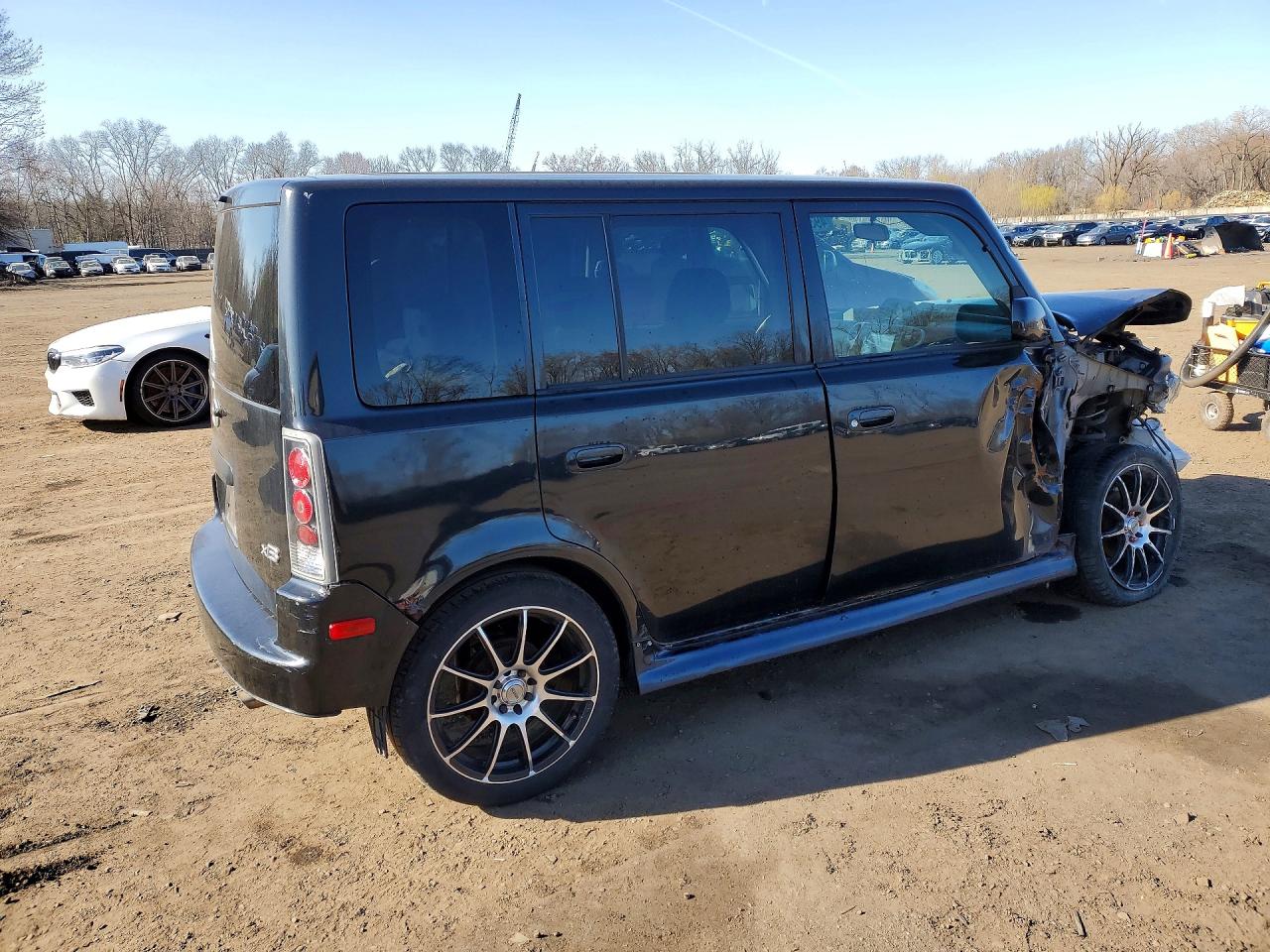 TOYOTA SCION 2006 — 4