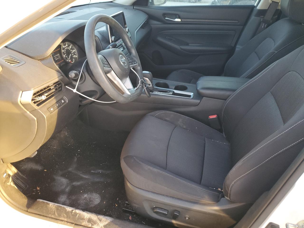 NISSAN ALTIMA 2020 — 8
