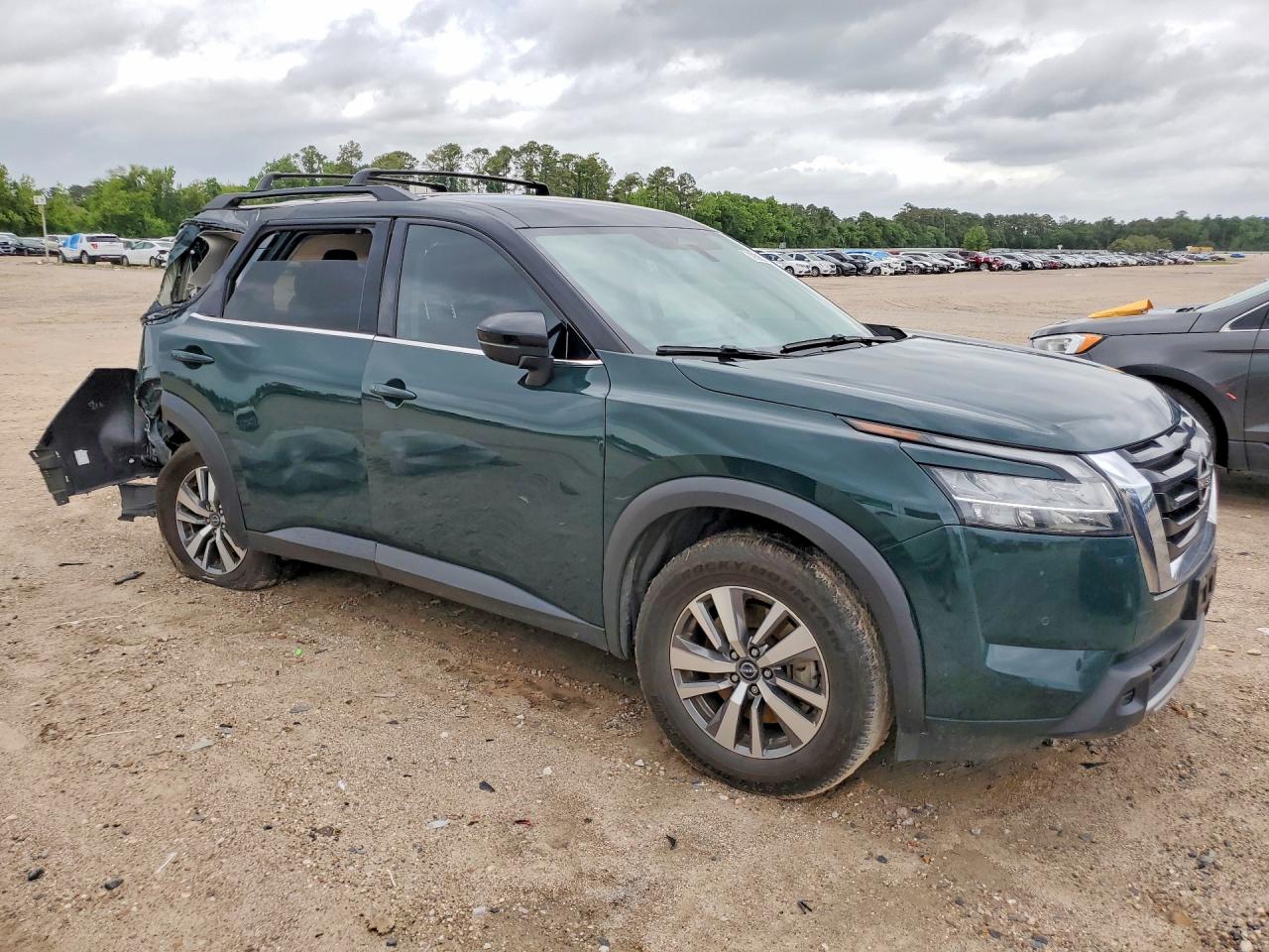 NISSAN PATHFINDER 2023 — 5