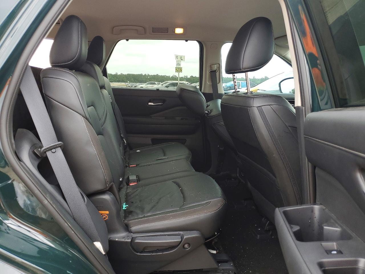 NISSAN PATHFINDER 2023 — 12