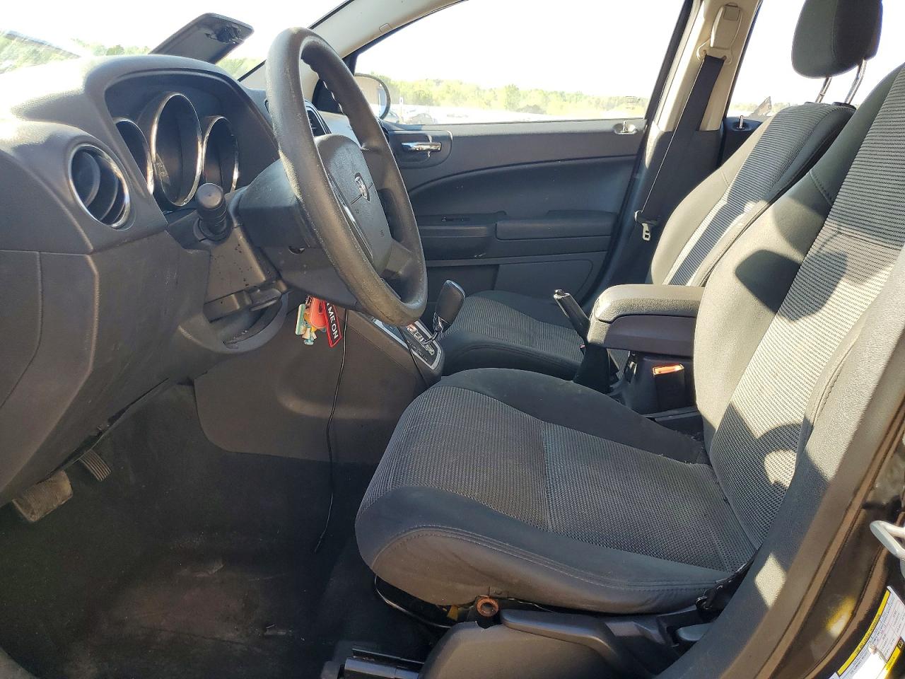 DODGE CALIBER 2011 — 8