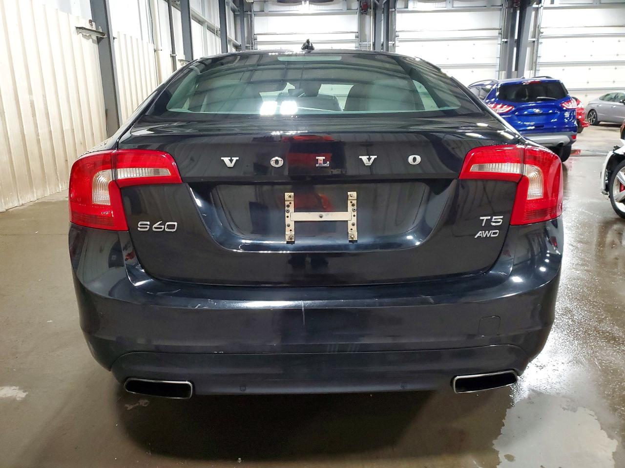 VOLVO S60 2015 — 7