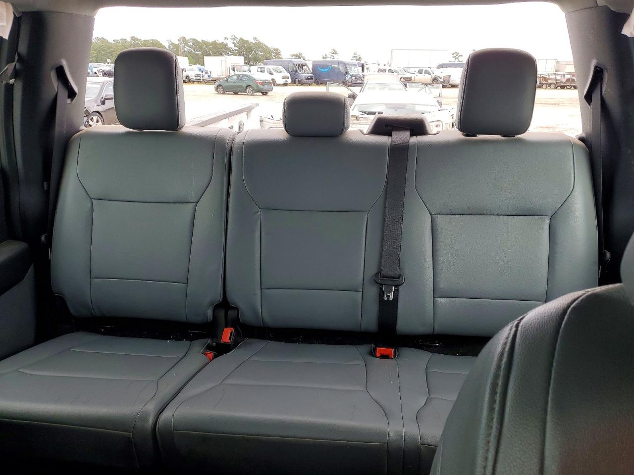 FORD F350 2024 — 11