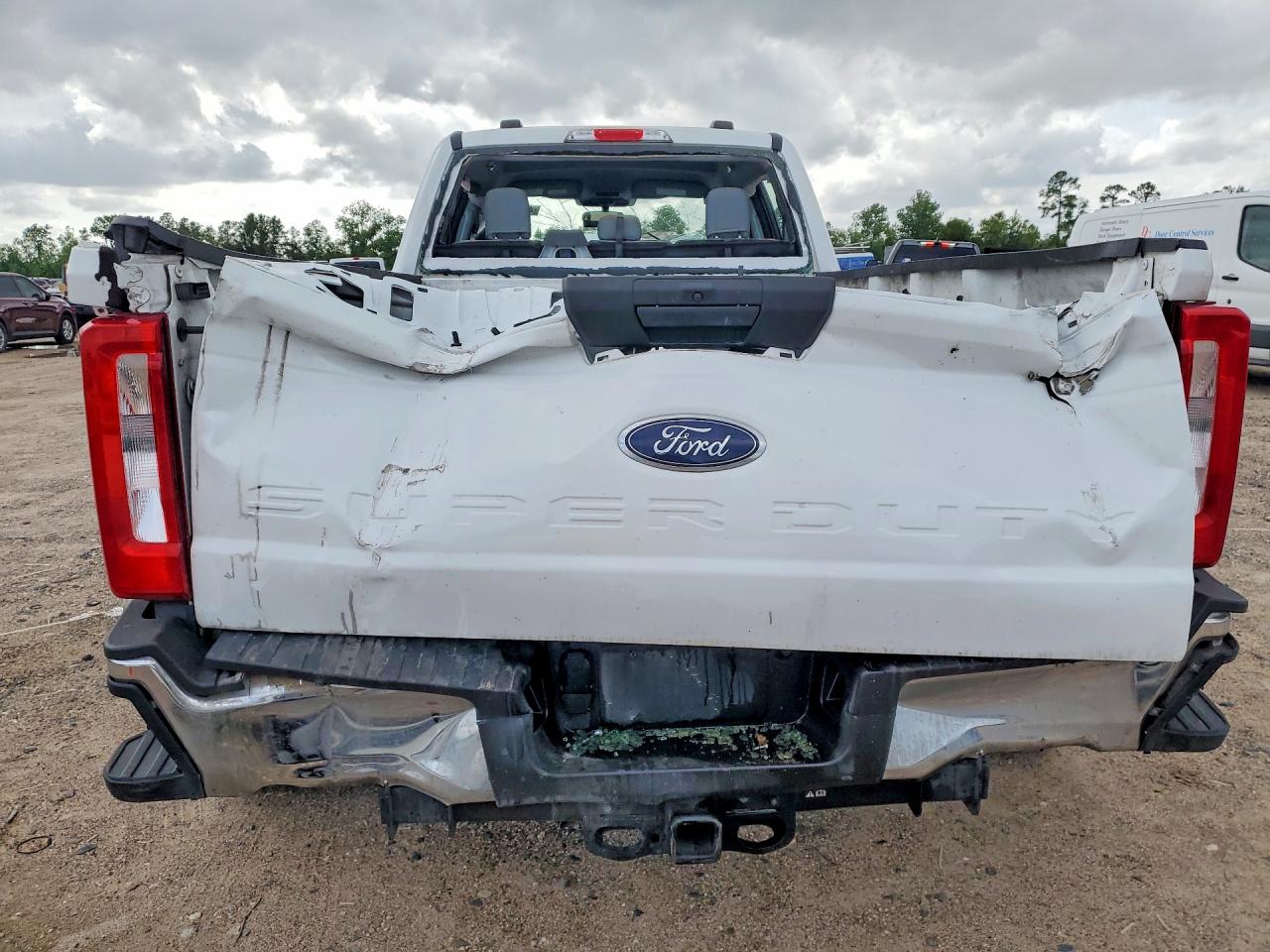 FORD F350 2024 — 7