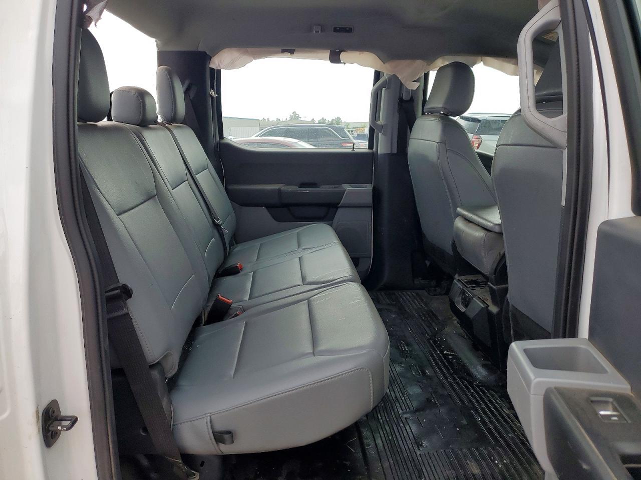 FORD F350 2024 — 12