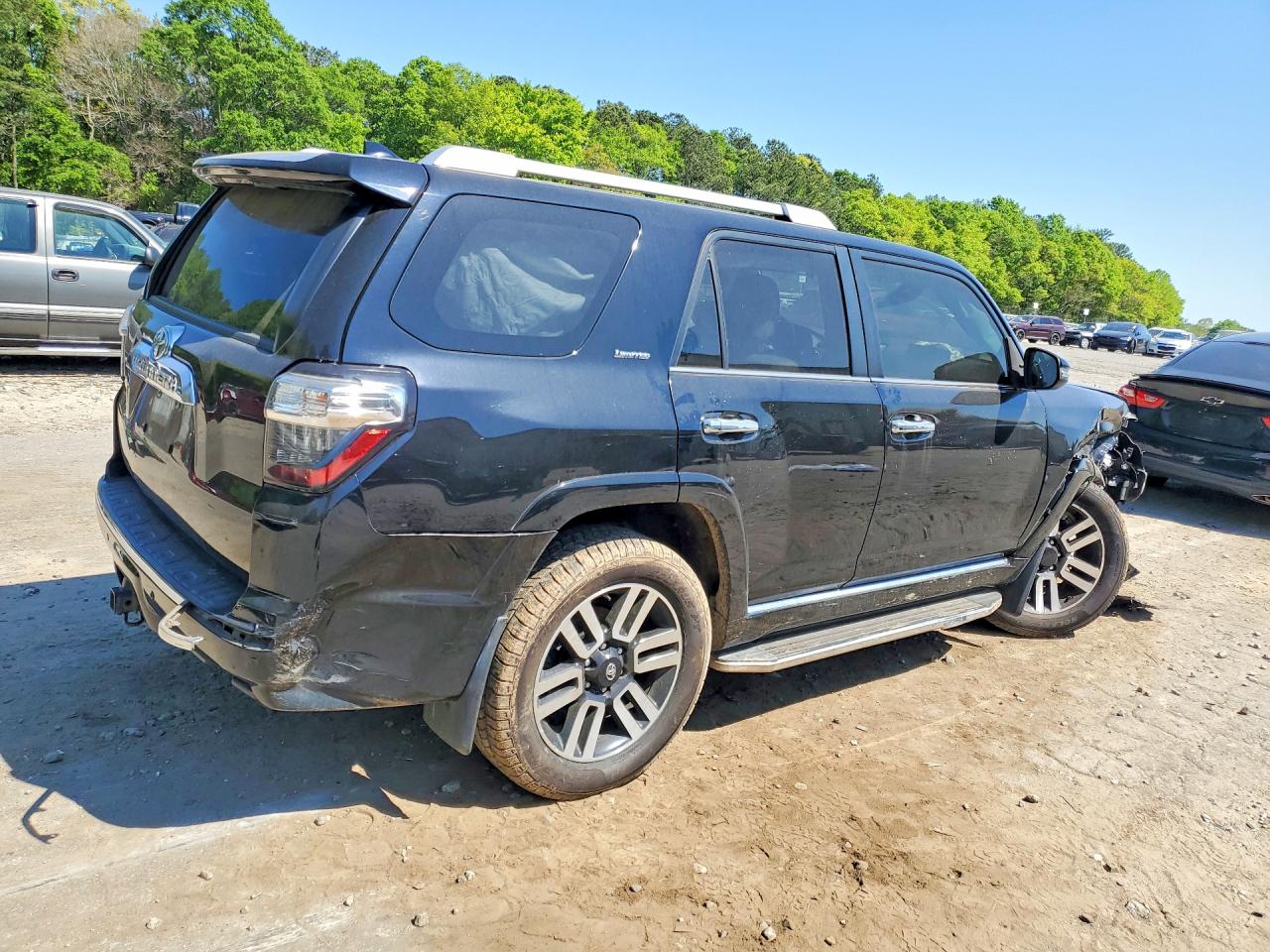 TOYOTA 4RUNNER 2017 — 4