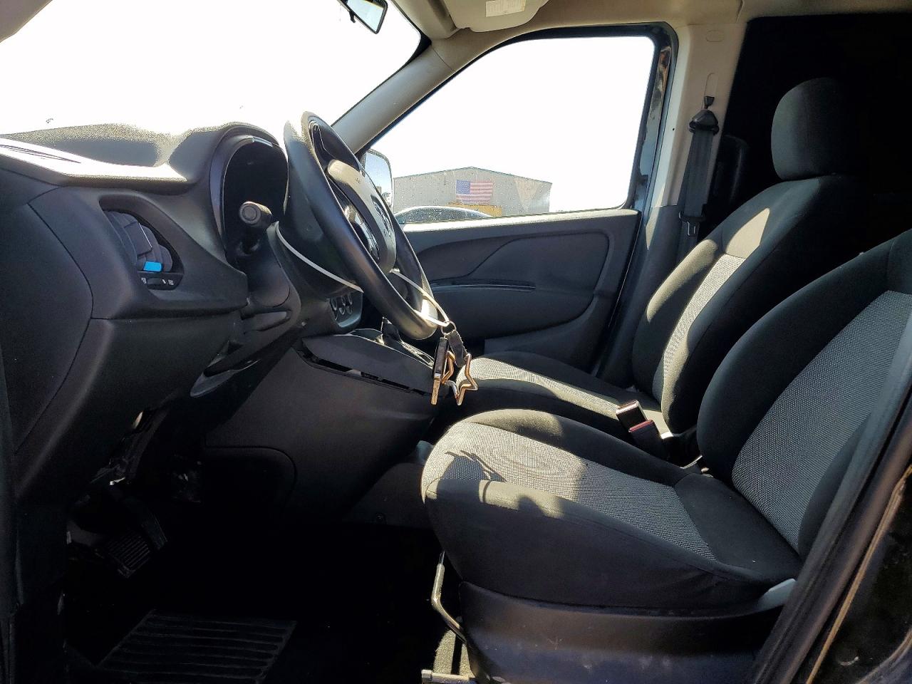 RAM PROMASTER CITY 2018 — 8